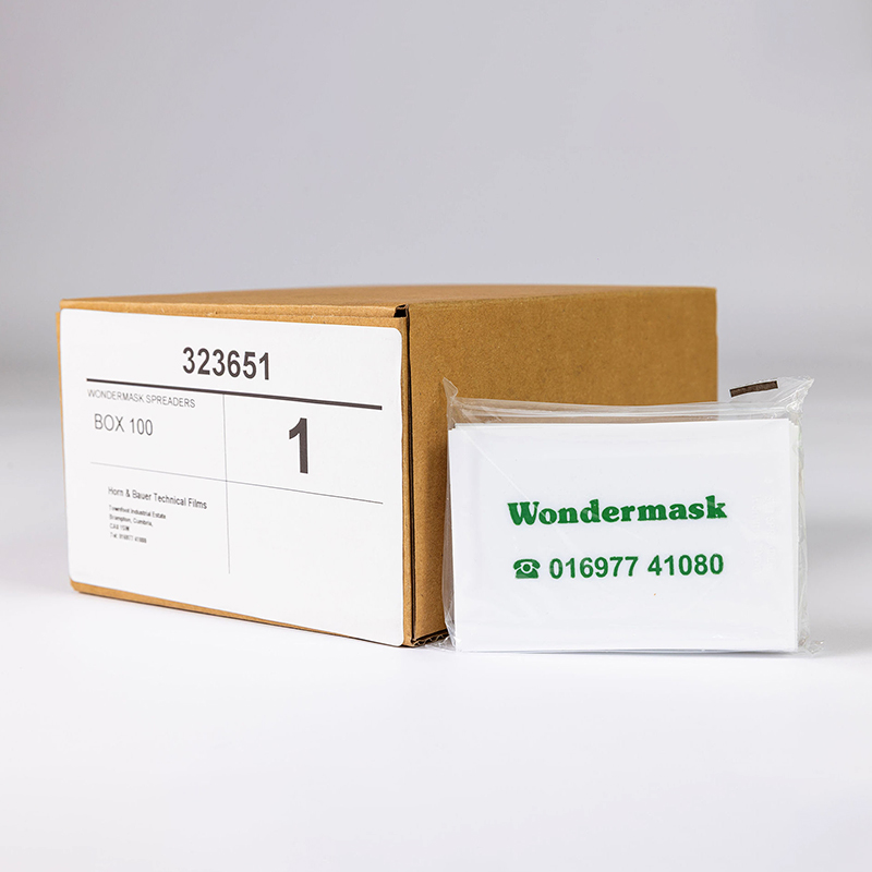 Body filler spreader 105mm x 70mm in front of box of 100 plastic applicators