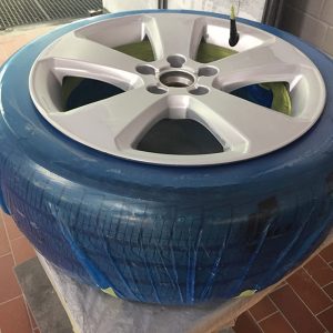 Wondermask WPS wheel masking film fitted to alloy wheel for spray painting